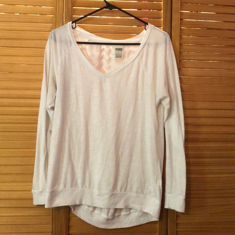 white VS long sleeve shirt